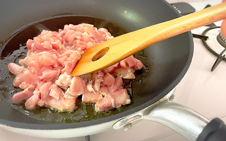 おかずは作りは先輩ママにお任せ